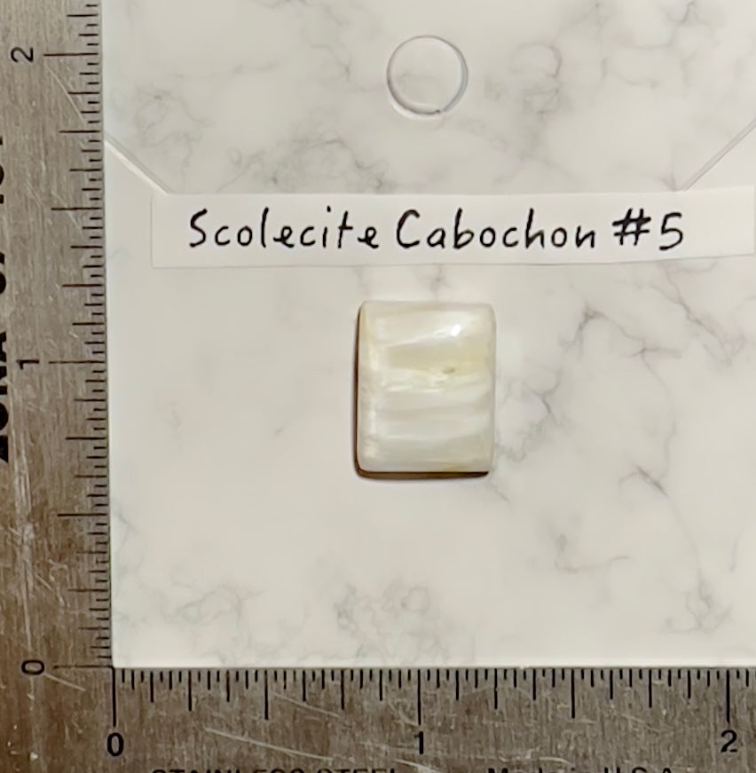 Scolecite Cabochon